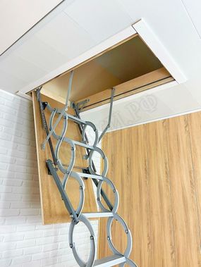 Чердачная лестница Fakro LST Lite 600*800*2800 Чердачная лестница Fakro LST Lite 600*800*2800