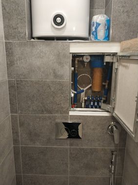 Люк под плитку Секрет 3.0, 2 створки 750*650 Люк под плитку Секрет 3.0, 2 створки 750*650