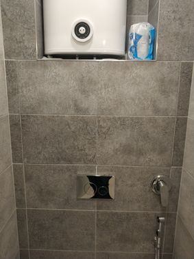 Люк под плитку Секрет 3.0, 2 створки 750*650 Люк под плитку Секрет 3.0, 2 створки 750*650