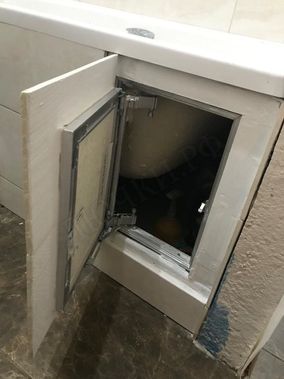 Люк под плитку Нажимной Секрет-Лайт 2 створки 750*450 Люк под плитку Нажимной Секрет-Лайт 2 створки 750*450