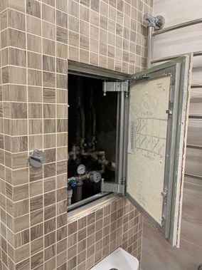 Люк под плитку Секрет 3.0 500*800 Люк под плитку Секрет 3.0 500*800